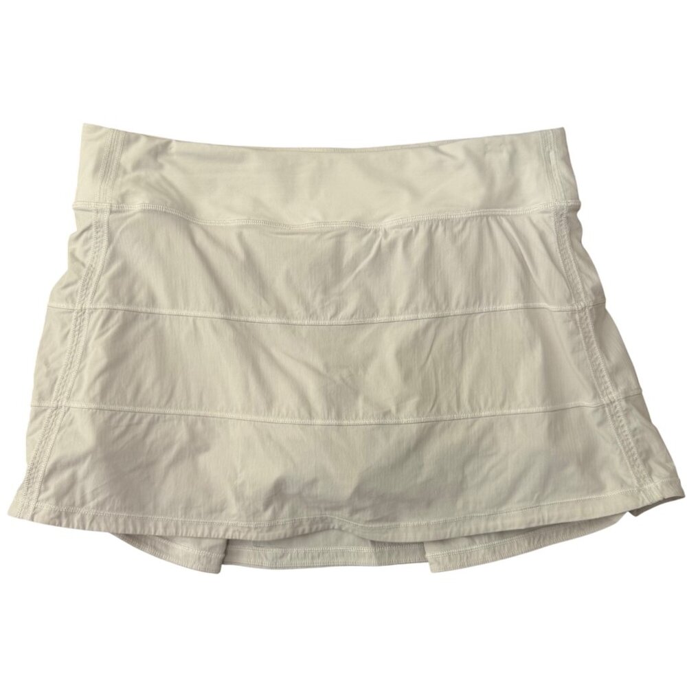 Lululemon Pace Rival Skirt in Light Gray Size 10 Tennis Skirt Running Skirt